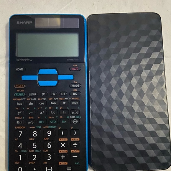 Scientific Calculator - Picture 2 of 5